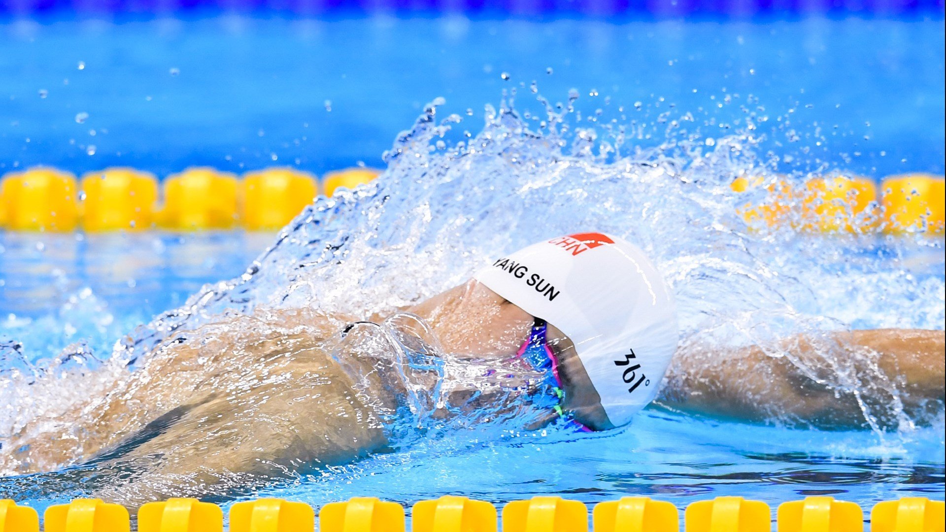 AC米兰新闻-中国羽毛球队启用年轻阵容锻炼新人，中国青年羽毛球队