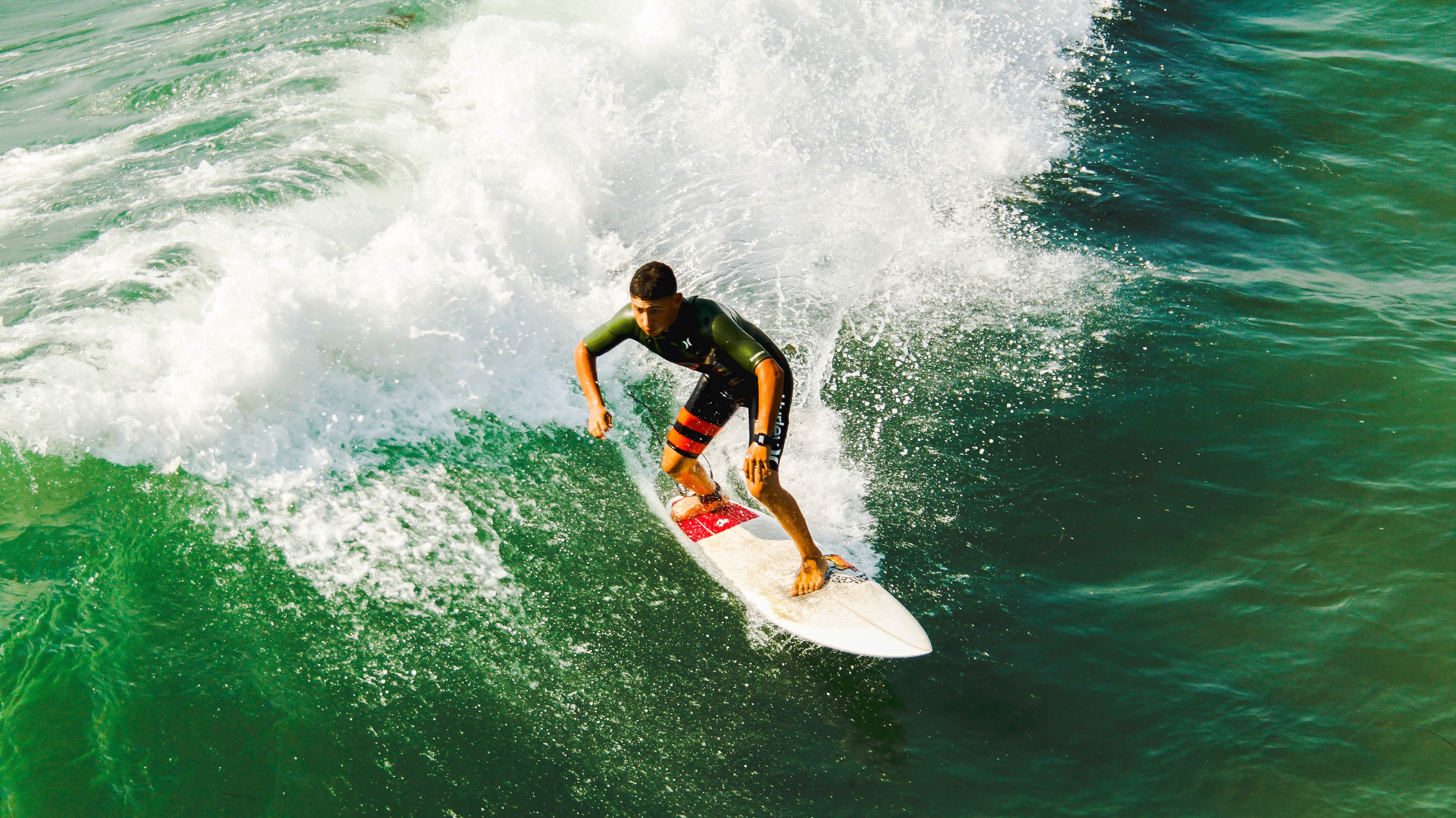 COSPLAY游泳日 泳帽与泳镜也有角色设定